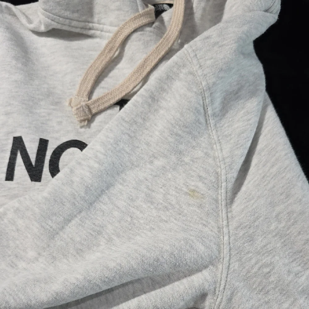 The North Face Heather Gray Hoodie - Picture 8 of 10